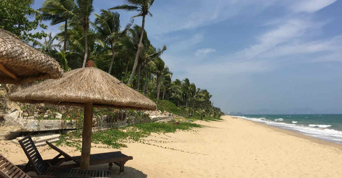 opening a wfoe in hainan